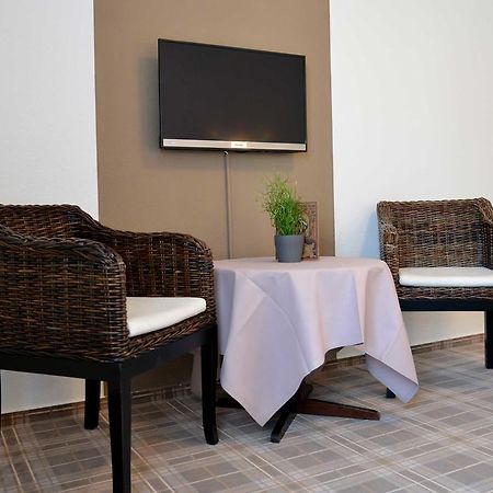 Arnimsruh Hotel Garni Любек Экстерьер фото
