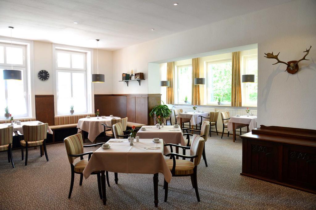 Arnimsruh Hotel Garni Любек Экстерьер фото